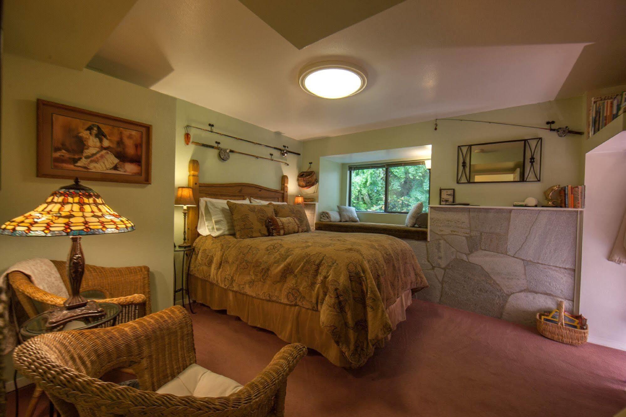 Hillside House Bed And Breakfast Friday Harbor Esterno foto