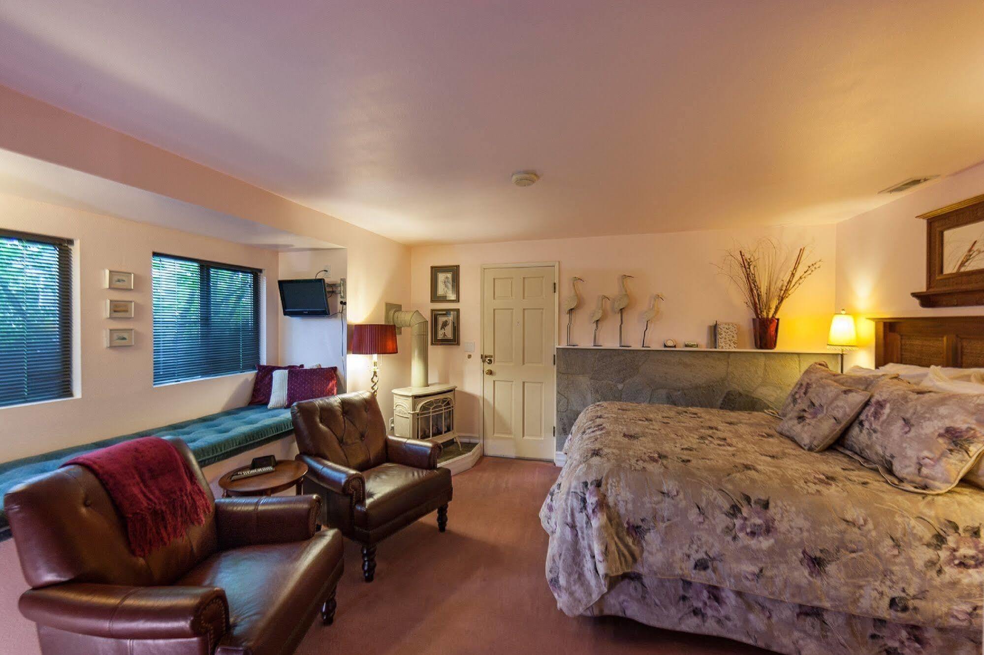 Hillside House Bed And Breakfast Friday Harbor Esterno foto