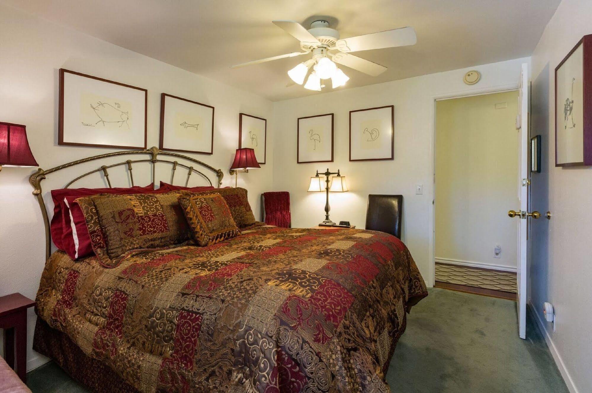 Hillside House Bed And Breakfast Friday Harbor Esterno foto